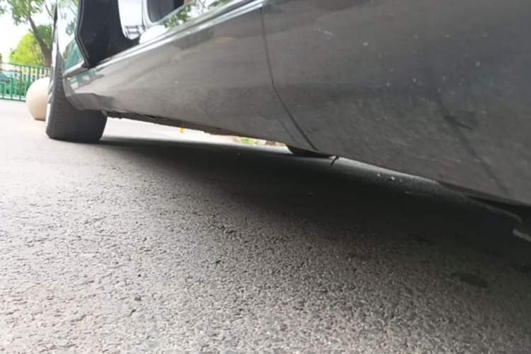 Used Mercedes-Benz S-Class 2017 S 320 L Business Model Right Side Sill