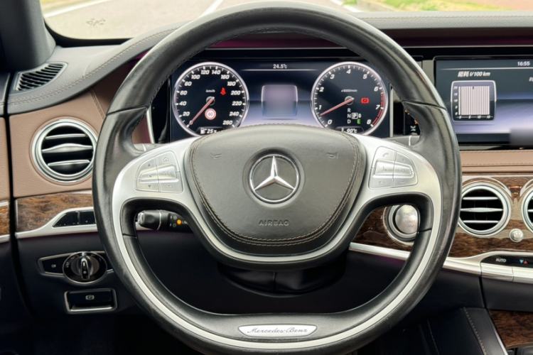 Used Mercedes-Benz S-Class 2017 S 320 L Business Model Steering Wheel