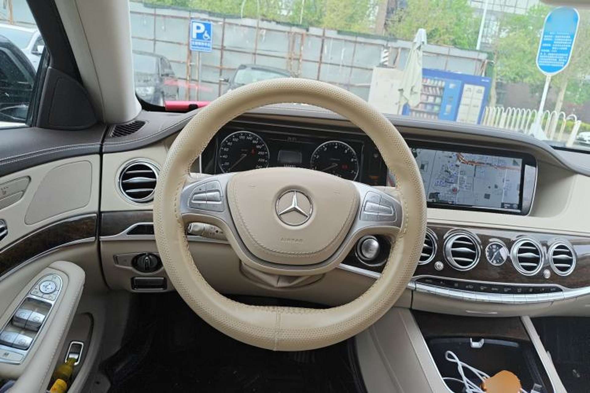 Used Mercedes-Benz S-Class 2017 S 320 L Business Model Steering Wheel