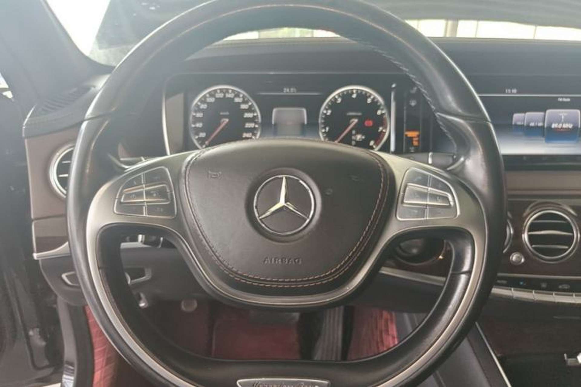 Used Mercedes-Benz S-Class 2017 S 320 L Business Model Steering Wheel
