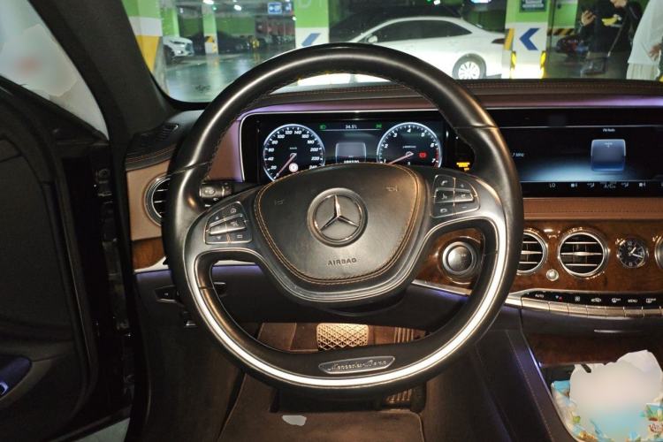 Used Mercedes-Benz S-Class 2017 S 400 L Steering Wheel