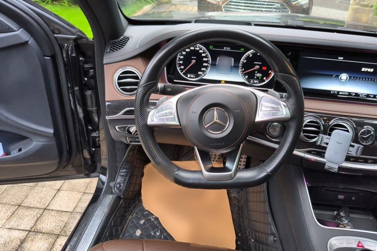 Used Mercedes-Benz S-Class 2017 S 400 L 4MATIC Steering Wheel