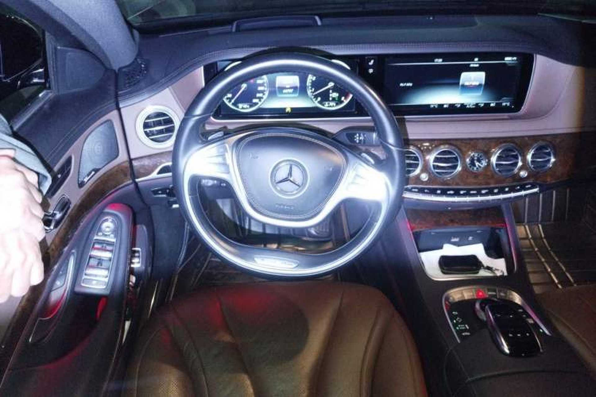 Used Mercedes-Benz S-Class 2017 S 400 L Steering Wheel