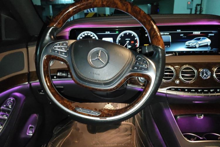 Used Mercedes-Benz S-Class 2017 S 320 L Business Model Steering Wheel
