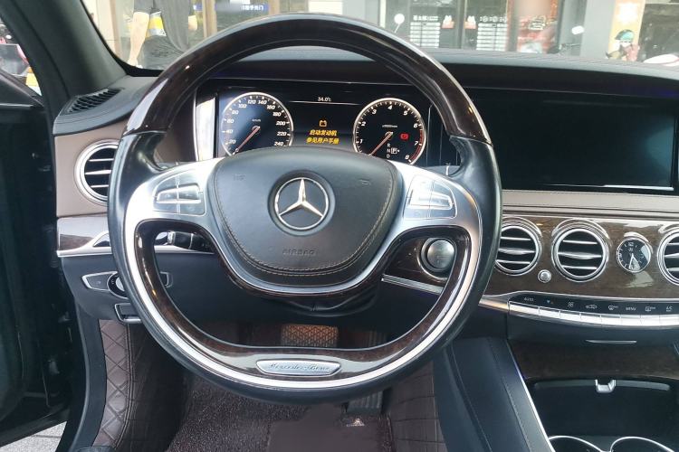 Used Mercedes-Benz S-Class 2017 S 320 L Business Model Steering Wheel