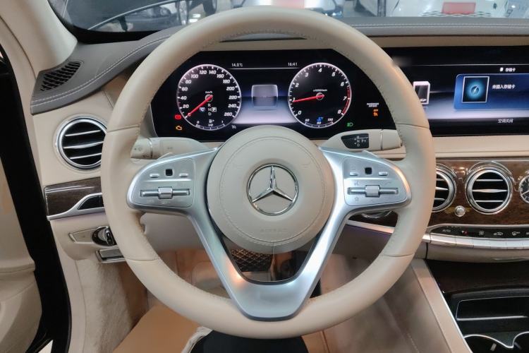 Used Mercedes-Benz S-Class 2017 S 320 L Business Model Steering Wheel