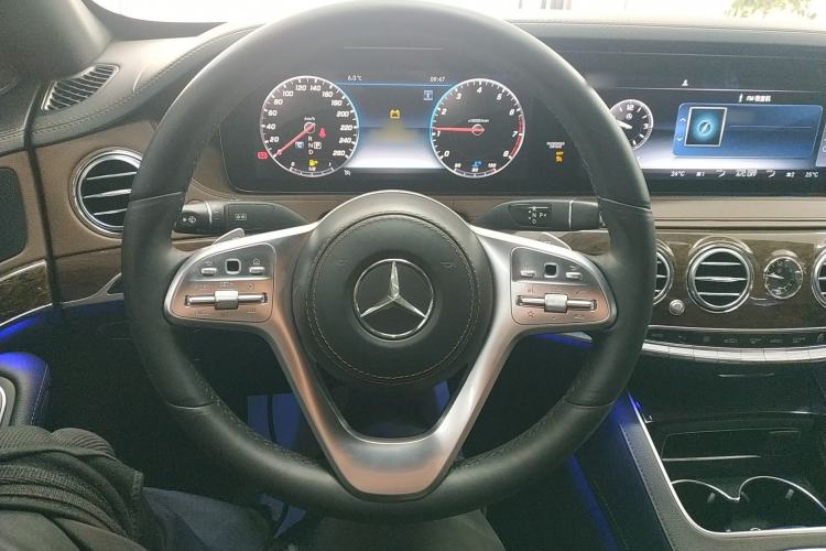 Used Mercedes-Benz S-Class 2017 S 320 L Business Model Steering Wheel