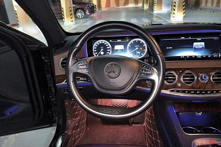 Used Mercedes-Benz S-Class 2017 S 400 L Steering Wheel