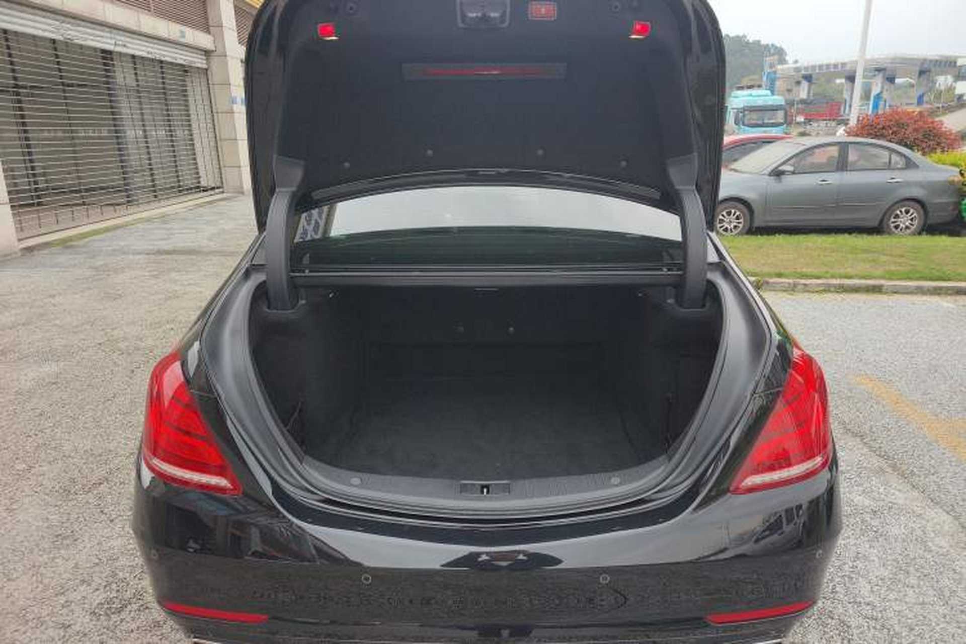 Used Mercedes-Benz S-Class 2017 S 400 L Trunk