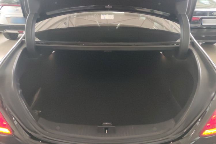 Used Mercedes-Benz S-Class 2017 S 320 L Business Model Trunk