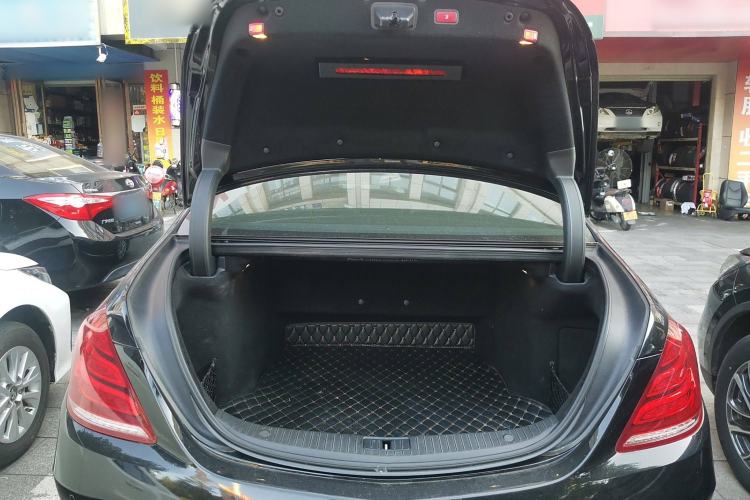Used Mercedes-Benz S-Class 2017 S 320 L Business Model Trunk