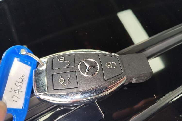 Used Mercedes-Benz S-Class 2017 S 320 L Luxury Model Vehicle Key