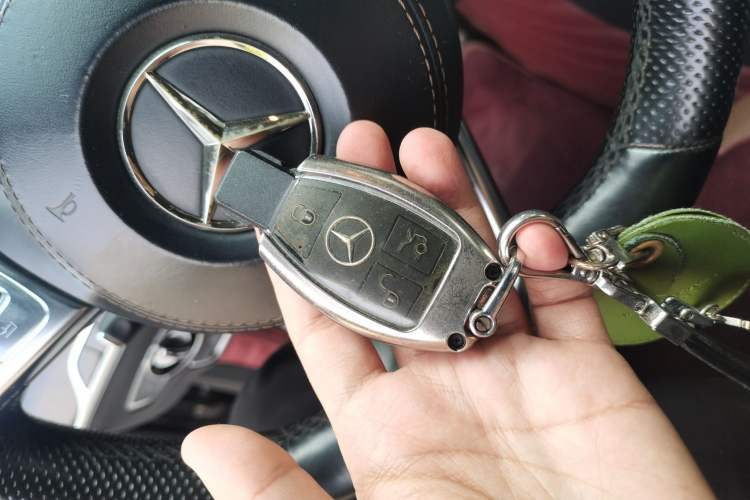 Used Mercedes-Benz S-Class 2017 S 400 L 4MATIC Vehicle Key