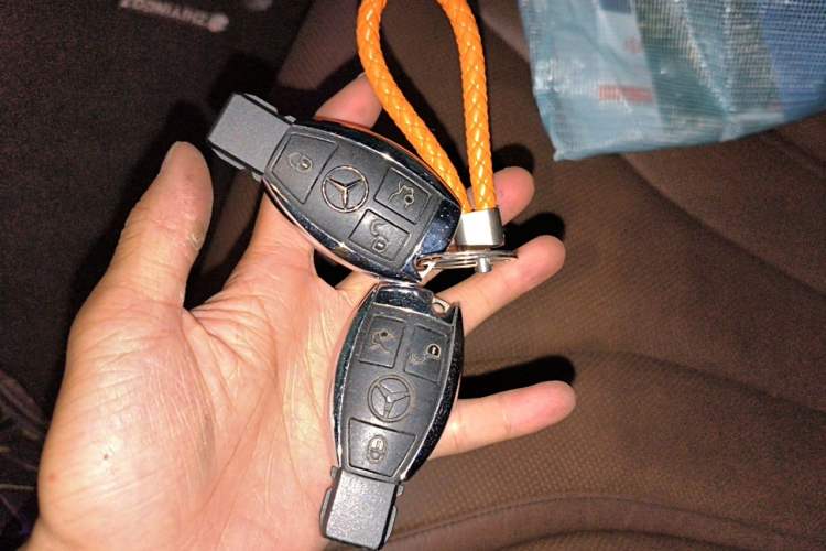 Used Mercedes-Benz S-Class 2017 S 400 L Vehicle Key