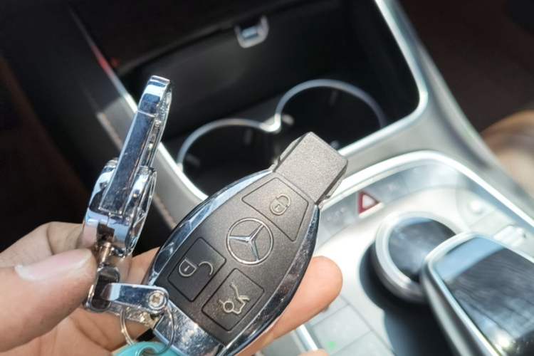 Used Mercedes-Benz S-Class 2017 S 320 L Business Model Vehicle Key