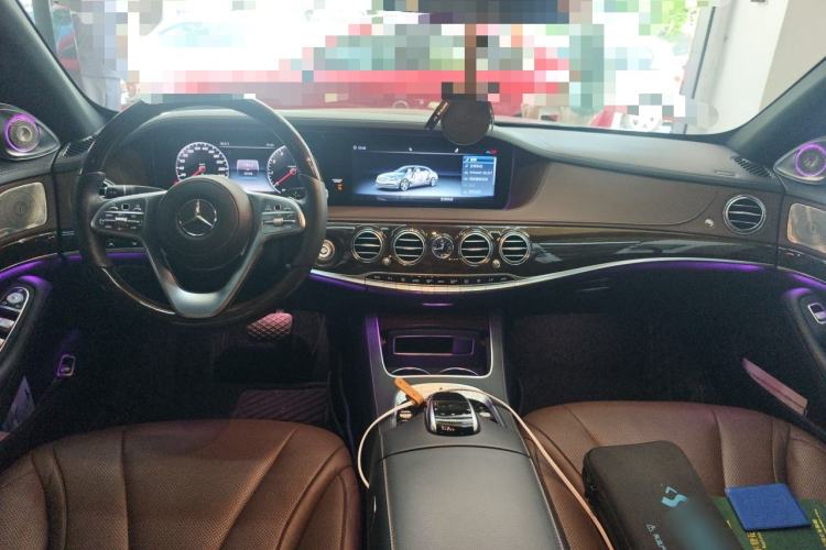 Used Mercedes-Benz S-Class 2017 S 320 L Business Model Center Console