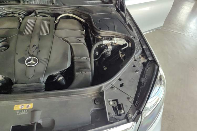 Used Mercedes-Benz S-Class 2017 S 320 L Business Model Engine Bay Left
