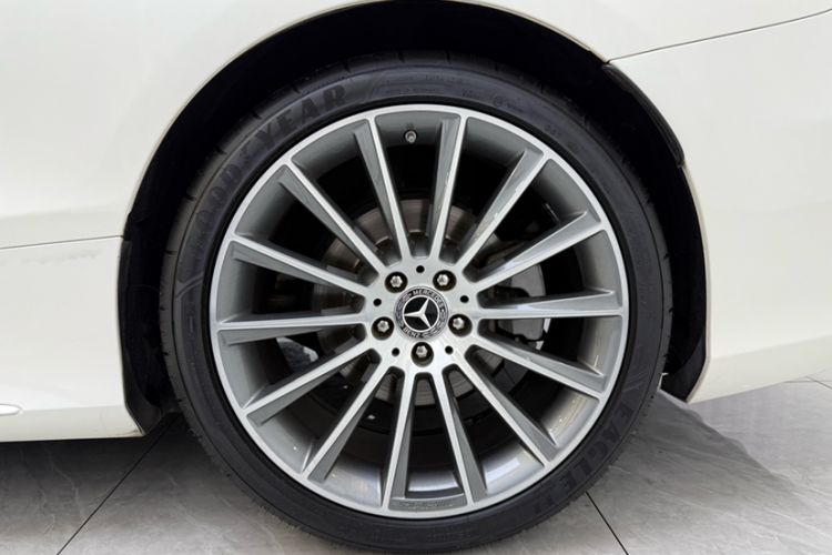 Used Mercedes-Benz S-Class 2017 S 500 4MATIC Coupe Exterior 2
