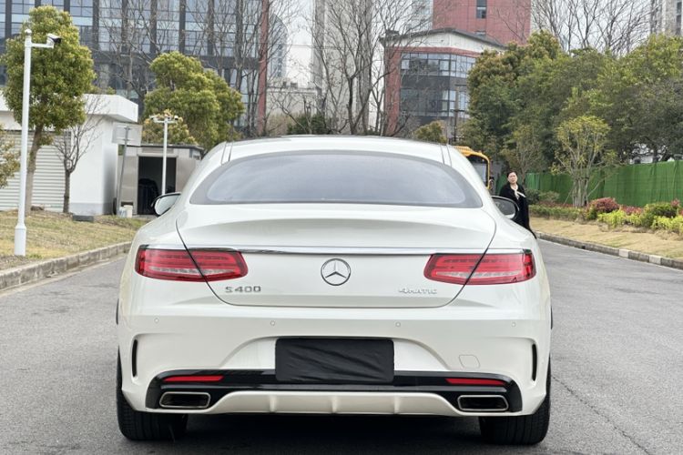 Used Mercedes-Benz S-Class 2017 S 400 4MATIC Coupe Exterior 4