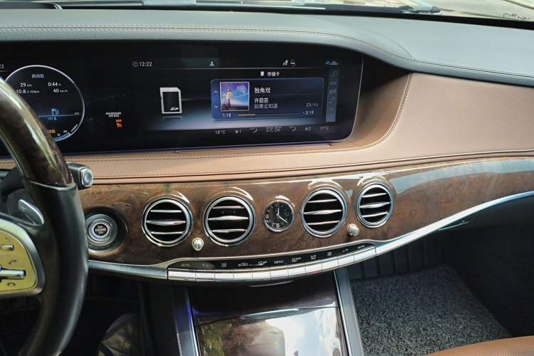 Used Mercedes-Benz S-Class 2018 S 350 L Audio And AC Panel