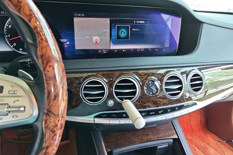 Used Mercedes-Benz S-Class 2018 S 320 L Audio And AC Panel