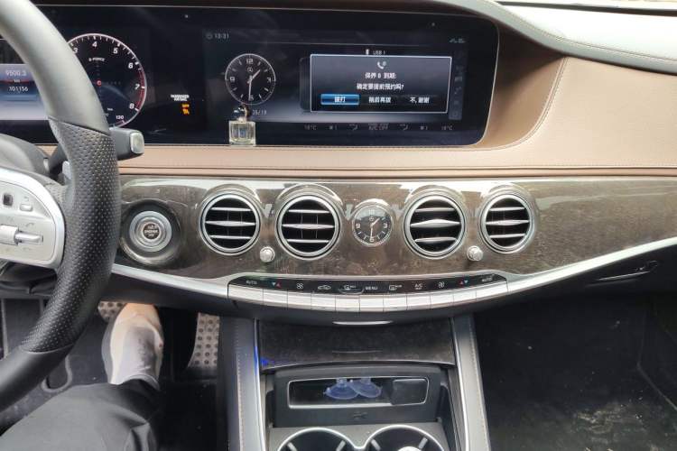 Used Mercedes-Benz S-Class 2018 S 450 L 4MATIC Audio And AC Panel