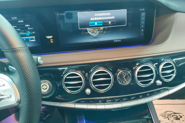 Used Mercedes-Benz S-Class 2018 S 320 L Audio And AC Panel
