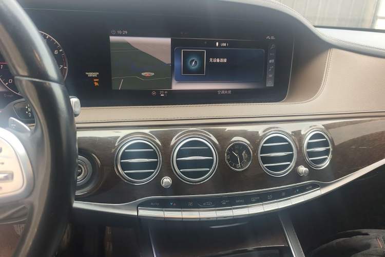 Used Mercedes-Benz S-Class 2018 S 320 L Audio And AC Panel