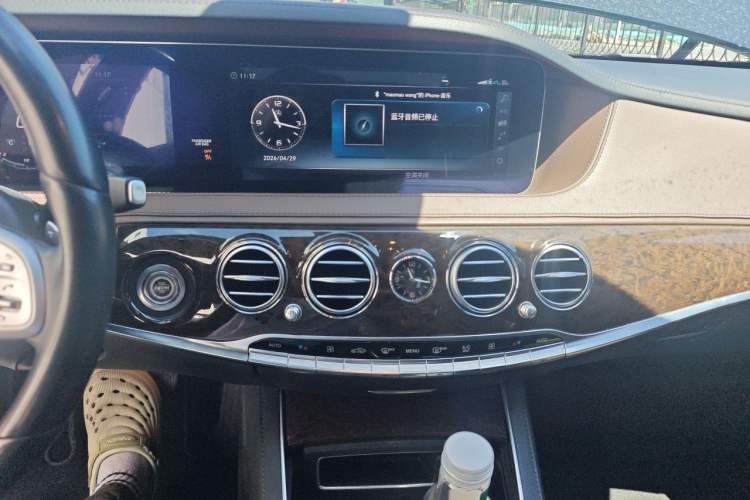 Used Mercedes-Benz S-Class 2018 S 320 L Audio And AC Panel