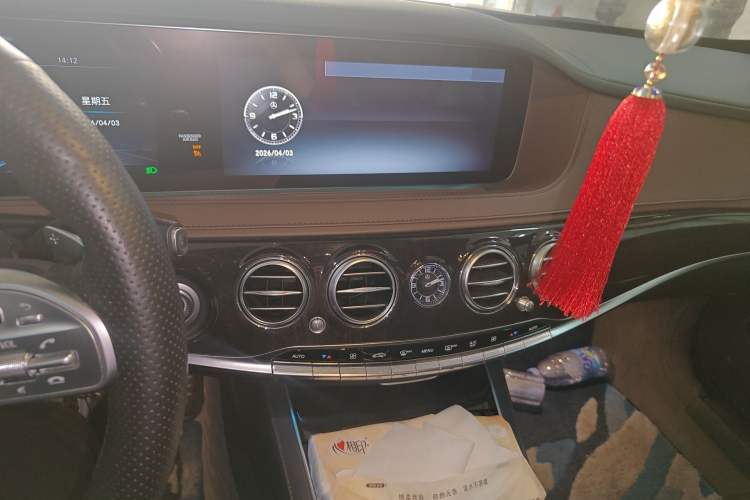 Used Mercedes-Benz S-Class 2018 S 450 L 4MATIC Audio And AC Panel