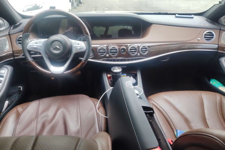 Used Mercedes-Benz S-Class 2018 S 320 L Center Console