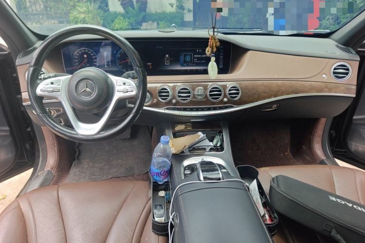Used Mercedes-Benz S-Class 2018 S 320 L Center Console