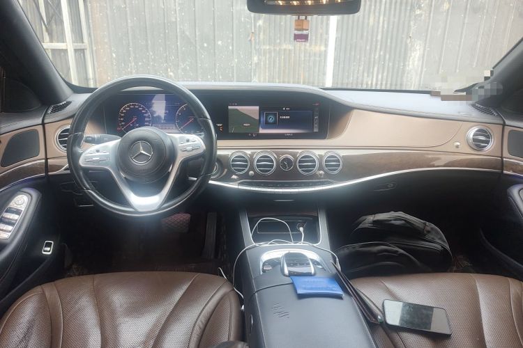 Used Mercedes-Benz S-Class 2018 S 320 L Center Console