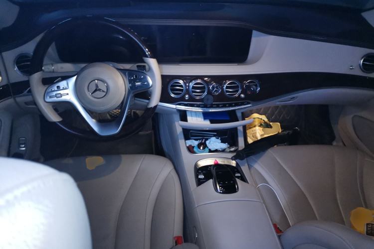 Used Mercedes-Benz S-Class 2018 S 350 L Center Console
