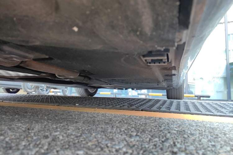 Used Mercedes-Benz S-Class 2018 S 350 L Chassis Front Left