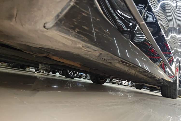Used Mercedes-Benz S-Class 2018 S 320 L Chassis Front Left