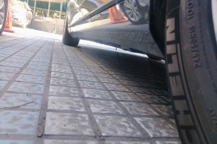 Used Mercedes-Benz S-Class 2018 S 320 L Chassis Rear Left