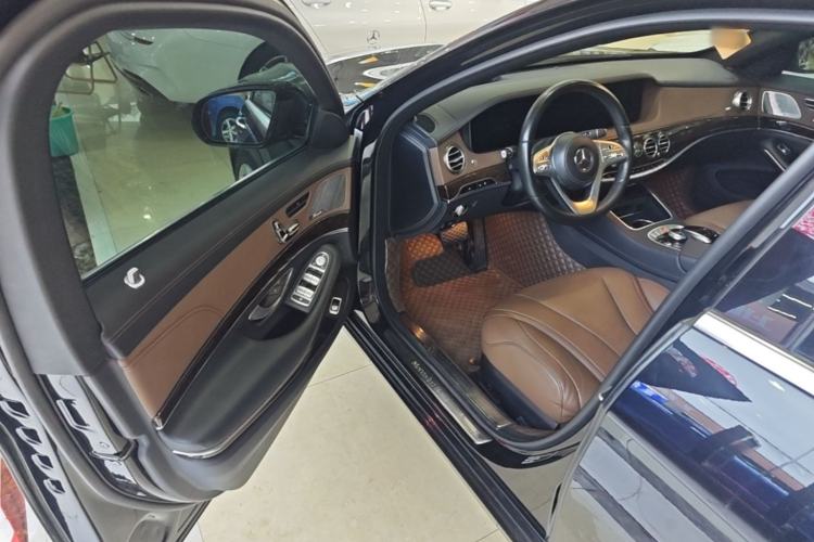 Used Mercedes-Benz S-Class 2018 S 450 L Driver Seat