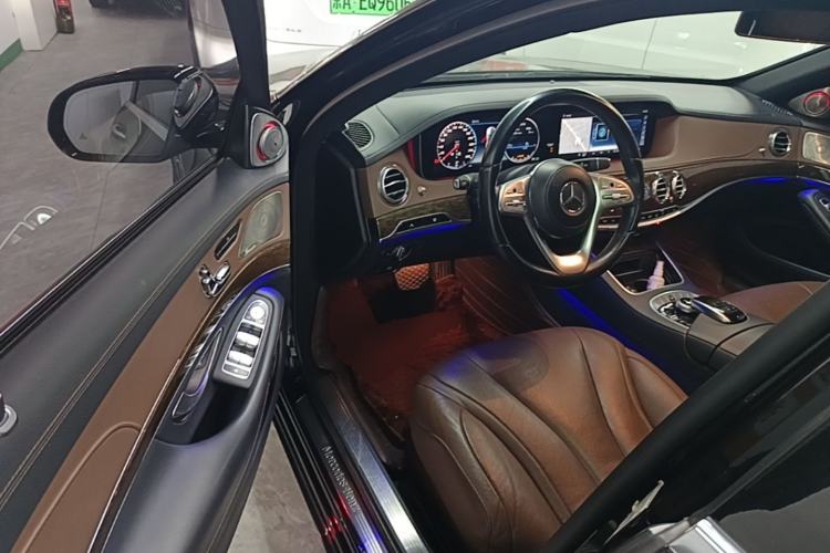 Used Mercedes-Benz S-Class 2018 S 320 L Driver Seat