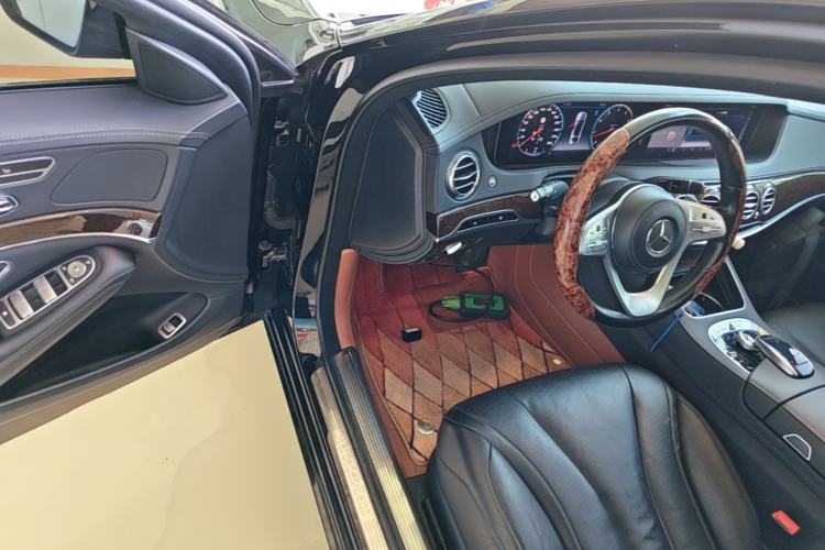 Used Mercedes-Benz S-Class 2018 S 320 L Driver Seat