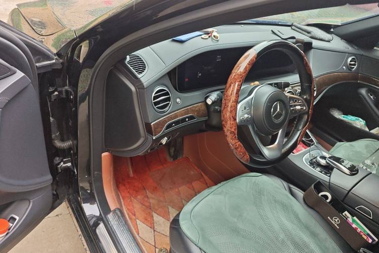 Used Mercedes-Benz S-Class 2018 S 320 L Driver Seat