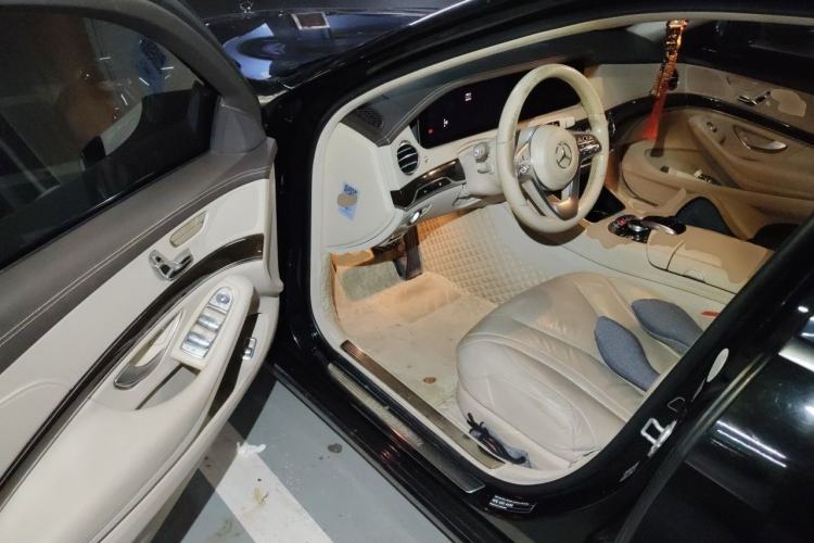 Used Mercedes-Benz S-Class 2018 S 320 L Driver Seat