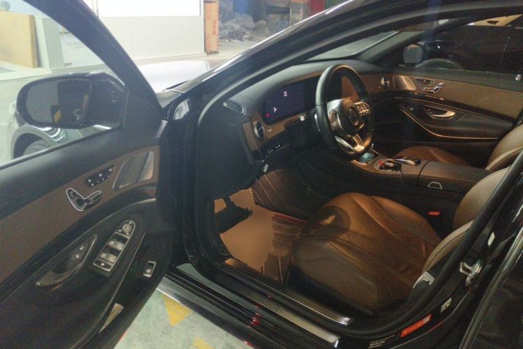 Used Mercedes-Benz S-Class 2018 S 450 L 4MATIC Excellence Special Edition Driver Seat