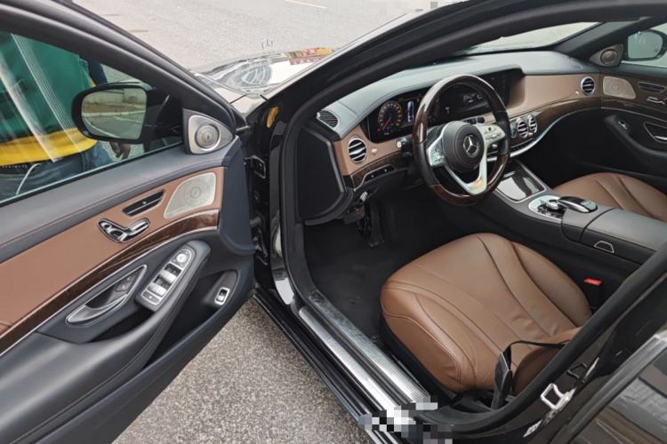 Used Mercedes-Benz S-Class 2018 S 320 L Driver Seat