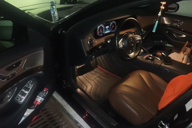 Used Mercedes-Benz S-Class 2018 S 320 L Driver Seat