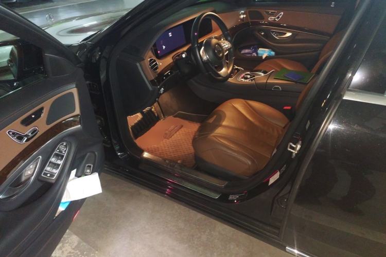 Used Mercedes-Benz S-Class 2018 S 320 L Driver Seat