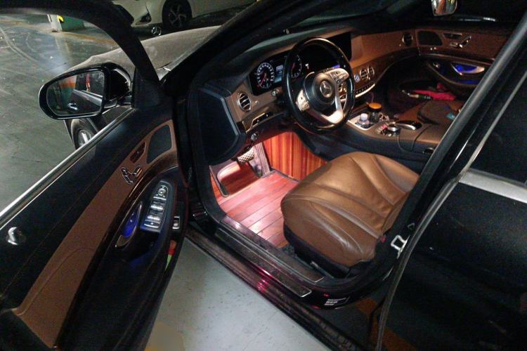 Used Mercedes-Benz S-Class 2018 S 320 L Driver Seat