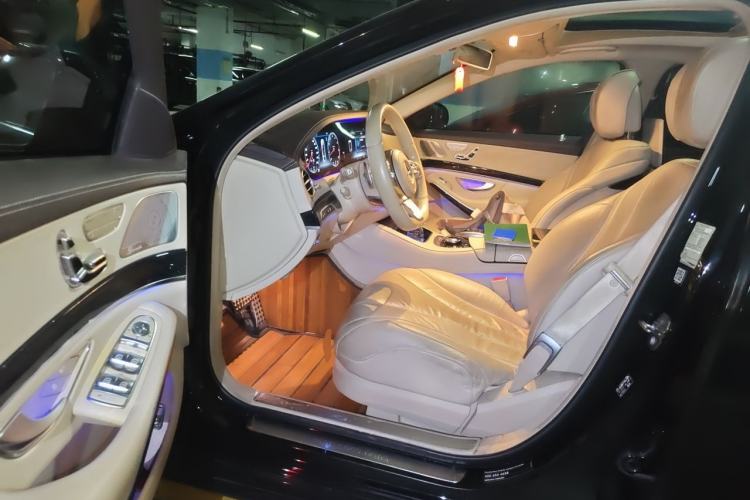 Used Mercedes-Benz S-Class 2018 S 450 L 4MATIC Excellence Special Edition Driver Seat