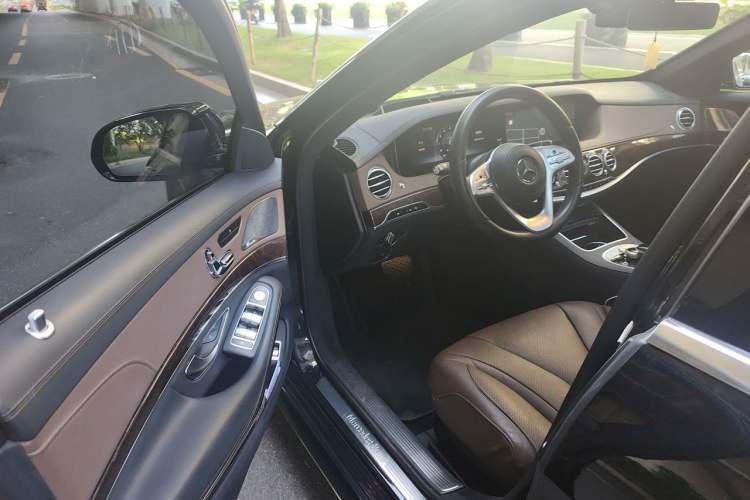 Used Mercedes-Benz S-Class 2018 S 450 L Driver Seat