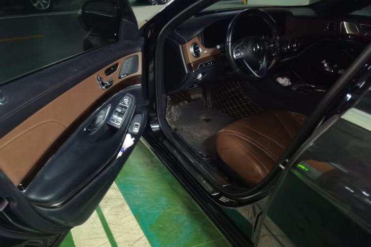 Used Mercedes-Benz S-Class 2018 S 450 L Driver Seat